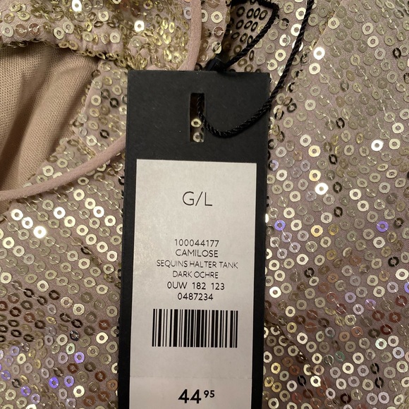 Dynamite sequence halter tank with tags - Picture 3 of 4